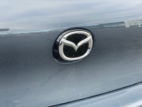 Used 2020 MAZDA MAZDA3 Hatchback w/ Premium Package image 32