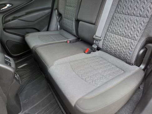 Used 2022 Chevrolet Equinox LT FWD image 15