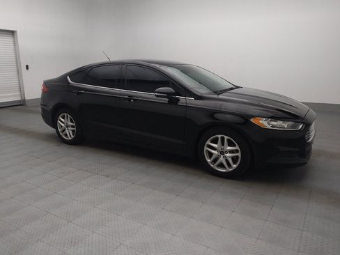 Used 2016 Ford Fusion SE FWD image 11