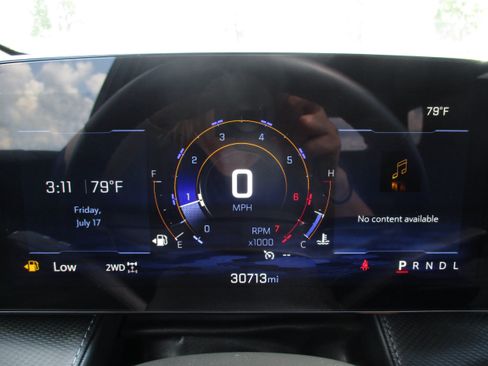 Used 2025 Chevrolet Equinox LT w/ Midnight Edition AWD/4WD image 18
