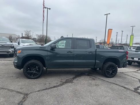 New 2026 Chevrolet Silverado 1500 Custom Trail Boss w/ LPO, Dark Essentials Package image 6