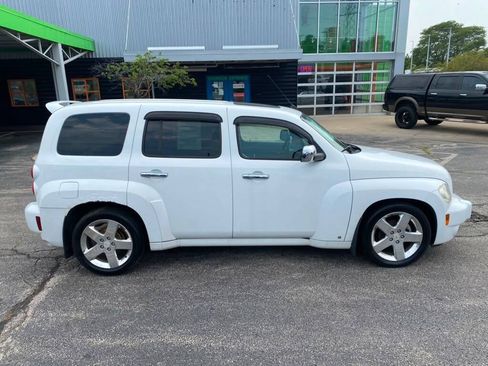 Used 2006 Chevrolet HHR LT w/ Preferred Equipment Group FWD image 3