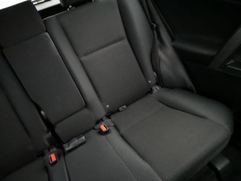 Used 2018 Toyota RAV4 LE w/ Carpet Mat Package FWD image 14