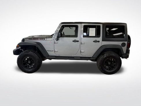 Used 2015 Jeep Wrangler Unlimited Rubicon w/ Dual Top Group AWD/4WD image 2