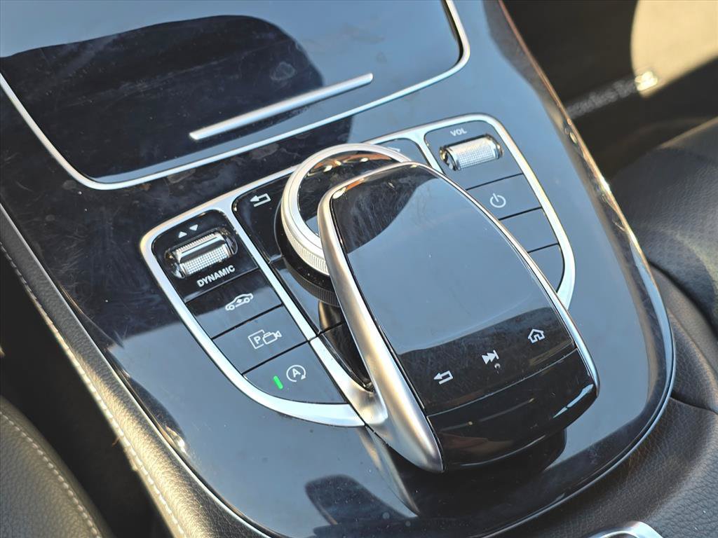 Used 2017 Mercedes-Benz E 300 image 22