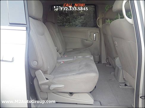 Used 2014 Nissan Quest S FWD image 11