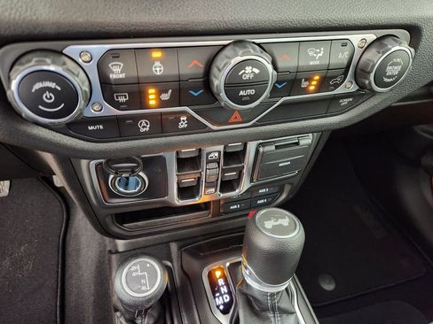 New 2025 Jeep Wrangler Sport S image 27