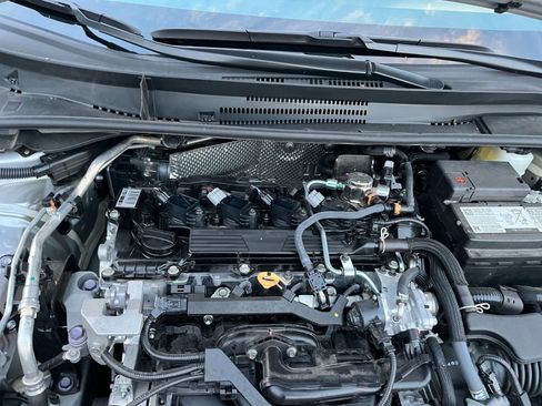 Used 2025 Toyota Corolla LE image 30