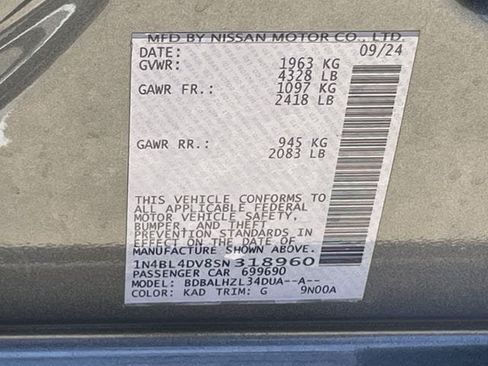 Used 2025 Nissan Altima 2.5 SV FWD image 28