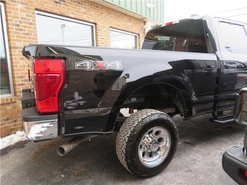 Used 2022 Ford F250 XLT w/ Snow Plow Prep Package image 2