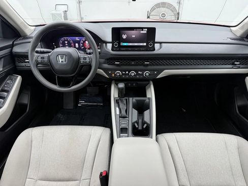 Used 2024 Honda Accord EX image 4