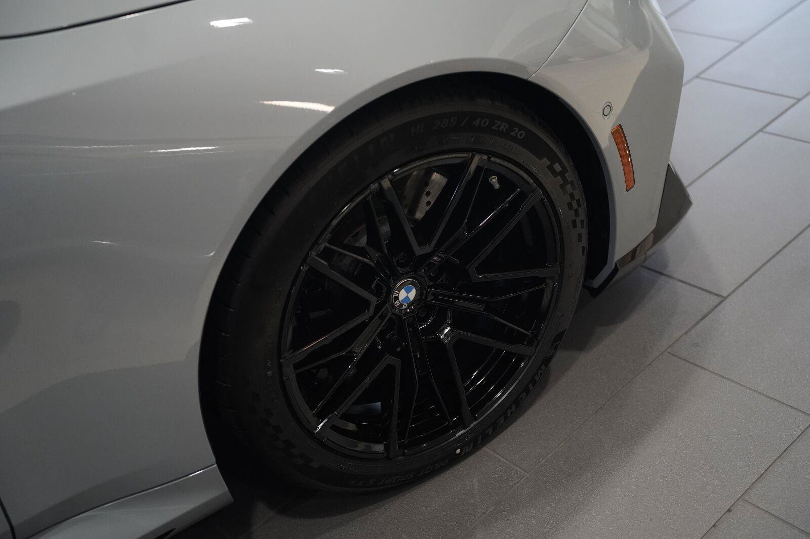 New 2027 BMW M5 Touring AWD/4WD image 28