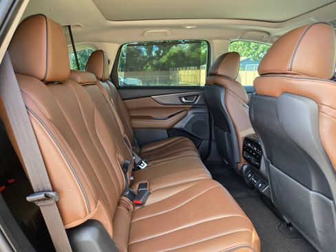 Used 2024 Acura MDX SH-AWD w/ Advance Package image 26