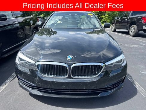 Used 2020 BMW 540i w/ Premium Package RWD image 2