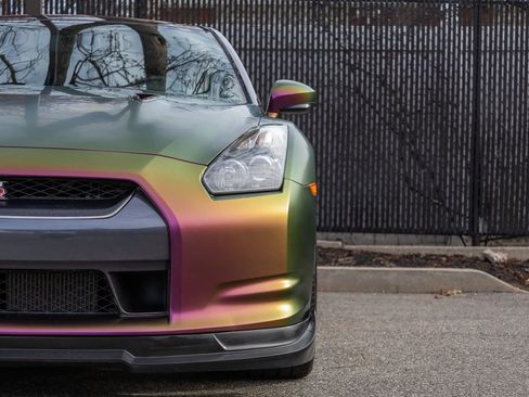 Used 2010 Nissan GT-R Premium image 6