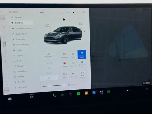 Used 2022 Tesla Model S AWD/4WD image 9