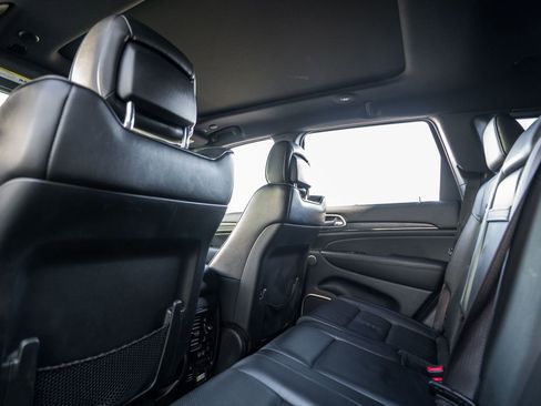 Used 2018 Jeep Grand Cherokee High Altitude image 13