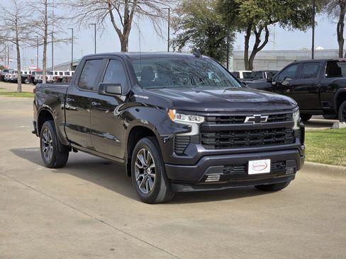 Used 2022 Chevrolet Silverado 1500 RST image 4