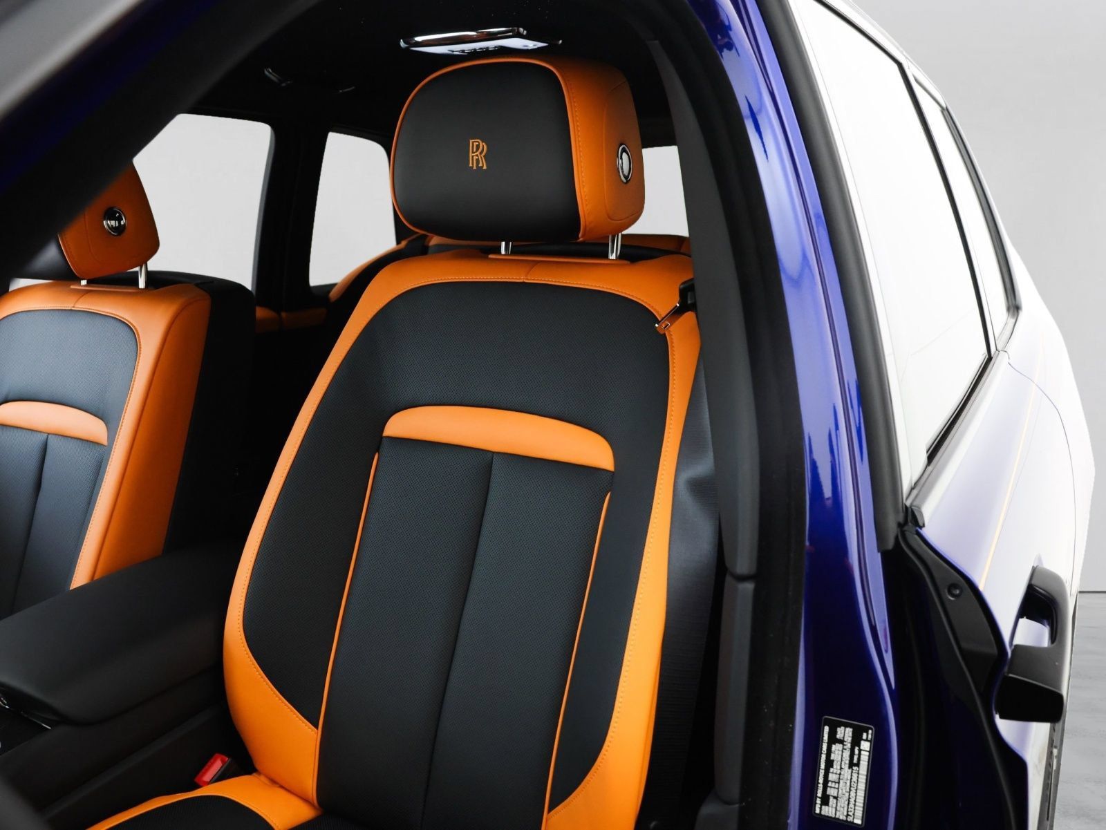 New 2027 Rolls-Royce Cullinan Black Badge AWD/4WD image 6