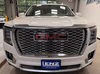 Used 2021 GMC Yukon Denali w/ Denali Premium Package AWD/4WD video 3