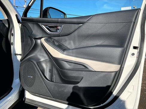 Used 2022 Subaru Forester Limited w/ Popular Package #3 image 24