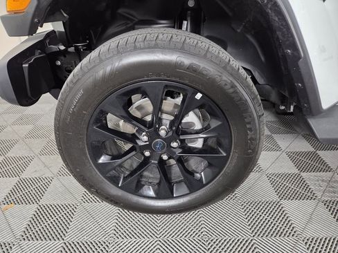 Certified 2025 Jeep Wrangler Sahara image 10