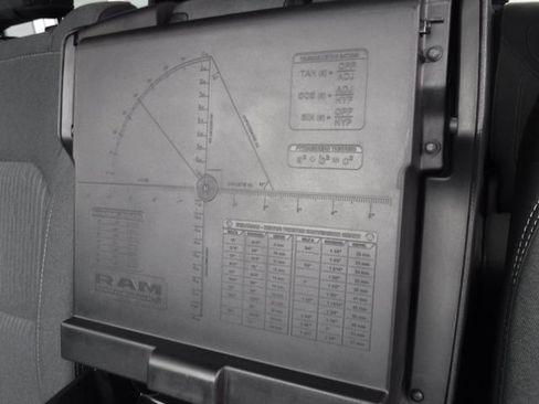 Certified 2022 RAM 1500 Big Horn image 23