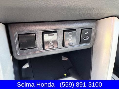 Used 2024 Toyota Corolla Cross XLE w/ Convenience Package FWD image 19