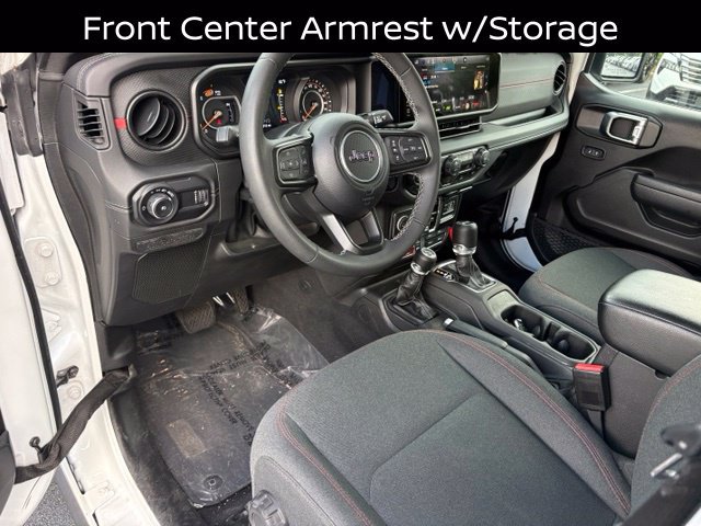 Used 2025 Jeep Wrangler Unlimited Rubicon AWD/4WD image 27