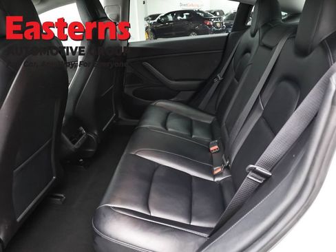 Used 2019 Tesla Model 3 Long Range image 16