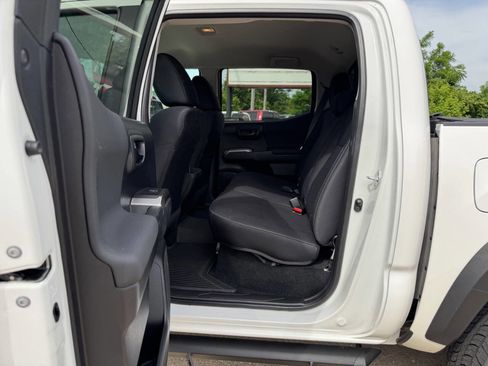Used 2021 Toyota Tacoma SR5 w/ Trail Edition AWD/4WD image 20
