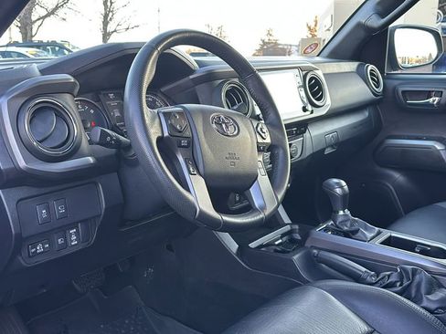 Used 2023 Toyota Tacoma TRD Sport image 26