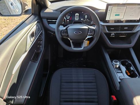 New 2026 Ford Explorer ST-Line w/ ST-Line Street Pack RWD image 15