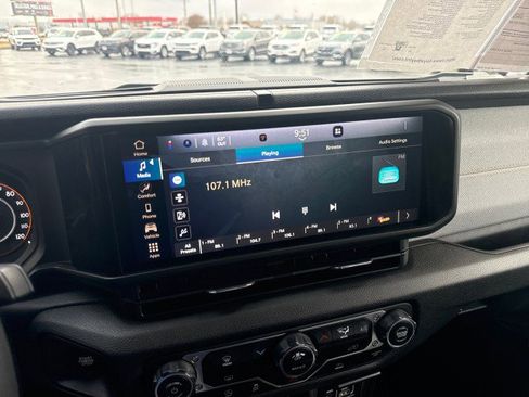 Used 2024 Jeep Wrangler Sport S image 14