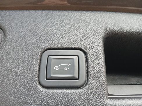 Used 2024 Chevrolet Equinox LT image 29