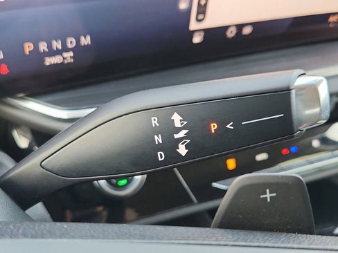 Used 2024 Buick Envision Preferred image 30