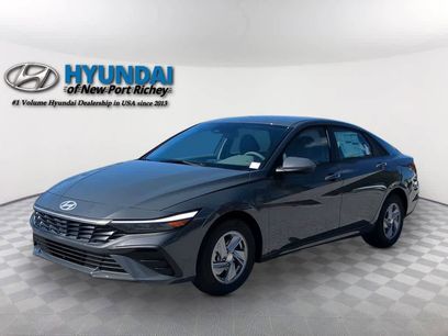 New 2026 Hyundai Elantra SE