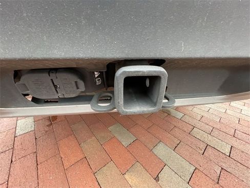 Used 2025 Ford Explorer Active w/ Active Comfort Package image 16