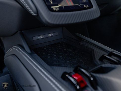 Used 2026 Lamborghini Revuelto AWD/4WD image 15