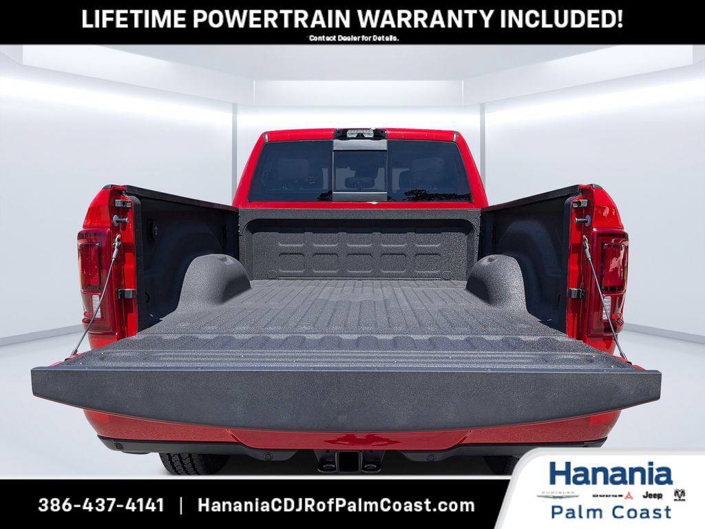 New 2026 RAM 2500 Laramie AWD/4WD image 14