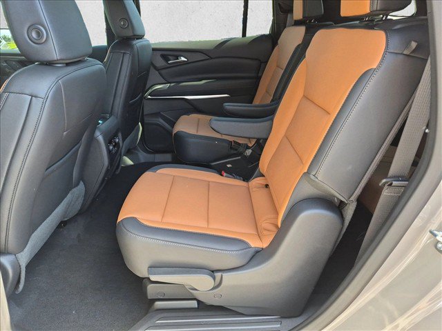 New 2027 Chevrolet Traverse Z71 w/ Driver Confidence Package AWD/4WD image 14