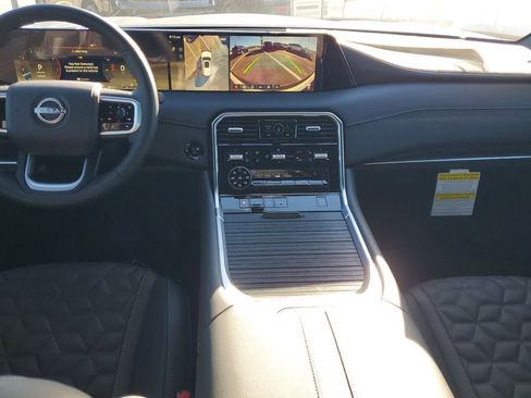 New 2026 Nissan Armada Platinum image 8