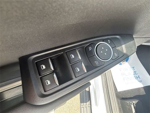 Used 2025 Ford Ranger Lariat w/ FX4 Off-Road Package image 15