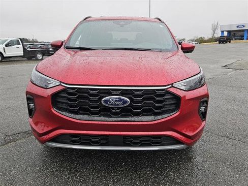 Certified 2023 Ford Escape ST-Line Select w/ Tech Pack #2 image 2