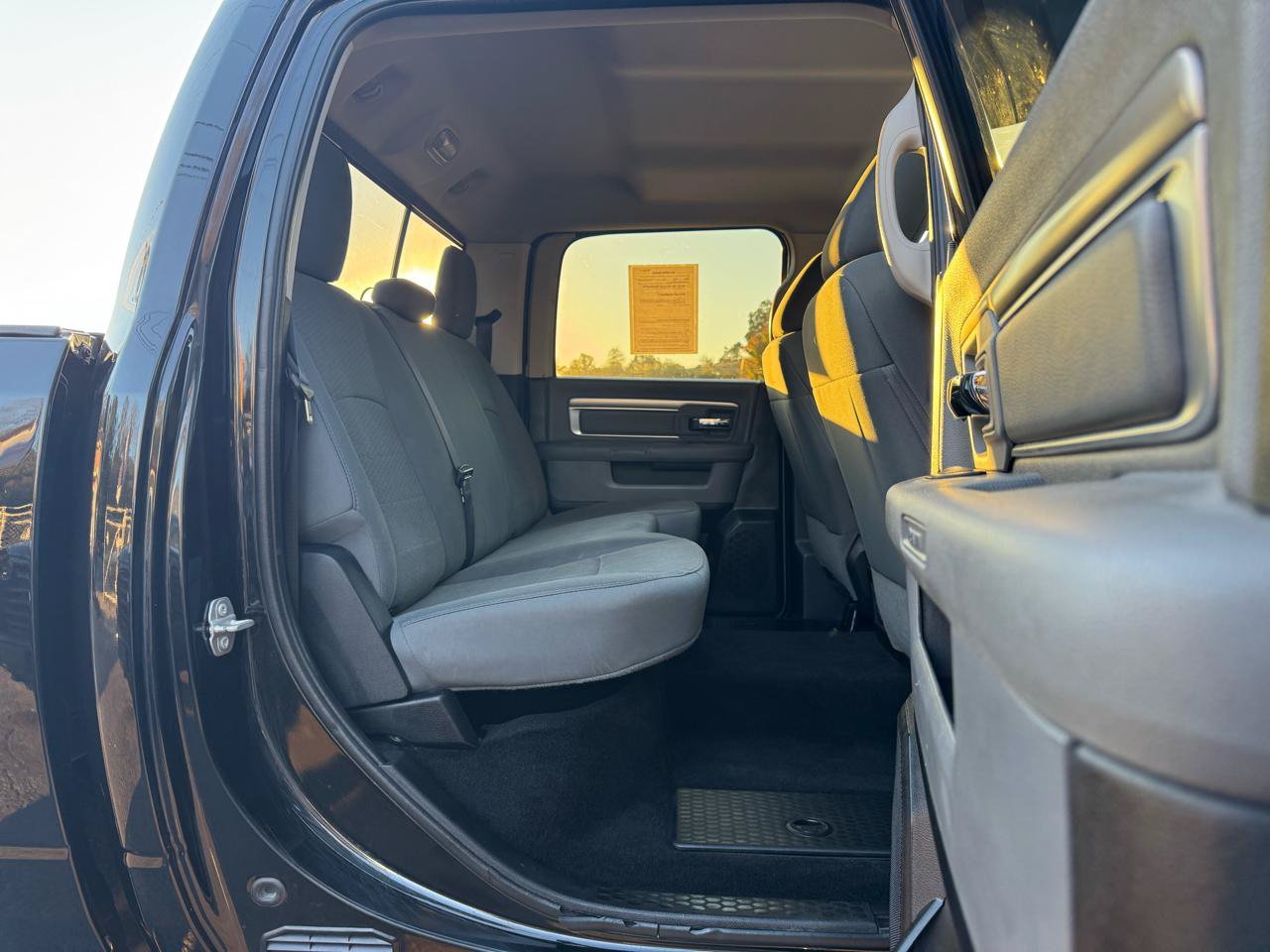 Used 2016 RAM 2500 SLT AWD/4WD image 22