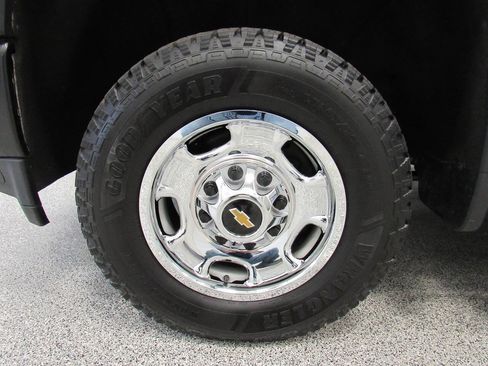 Used 2021 Chevrolet Silverado 2500 W/T w/ WT Fleet Convenience Package AWD/4WD image 10