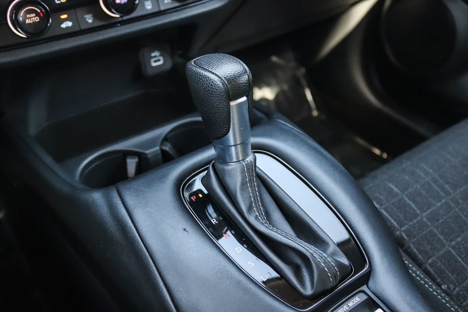 Used 2024 Honda HR-V LX image 22