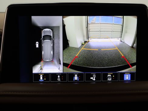 Used 2022 Chevrolet Tahoe Premier RWD image 22