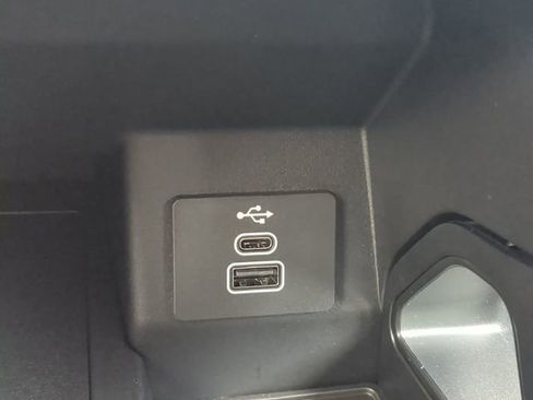 New 2025 Ford Ranger XL image 10