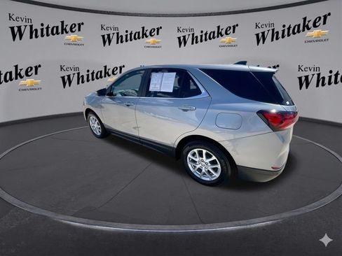 Used 2024 Chevrolet Equinox LT FWD image 7